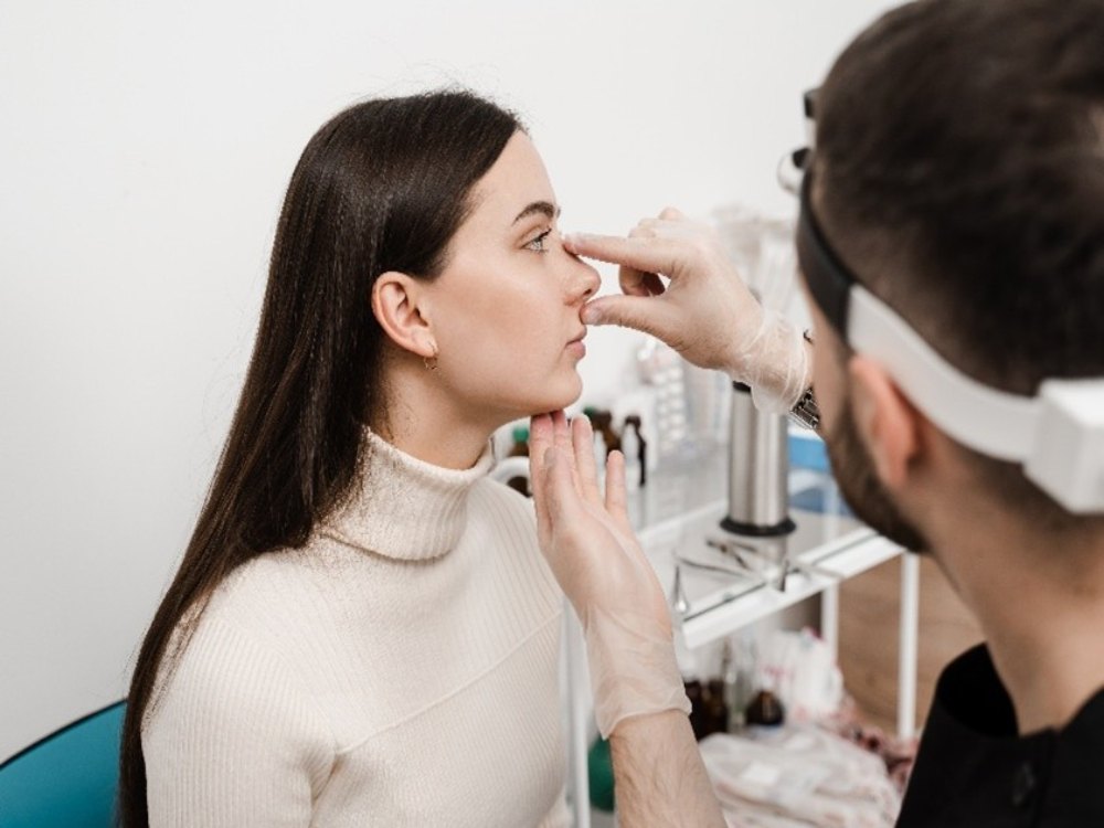 Featured image for “When Should You See a Doctor for a Sinus Infection?”